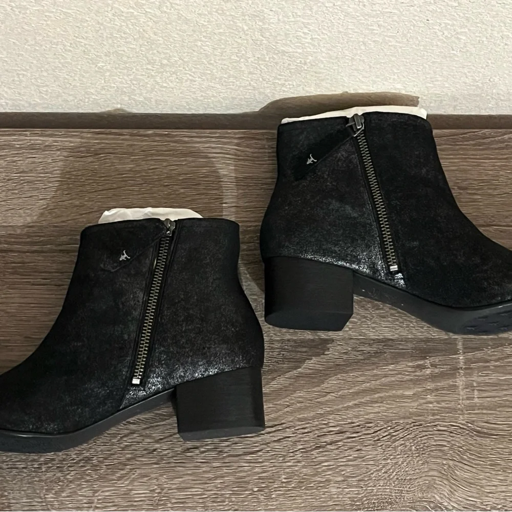 Designer H.S Trask Vivian Black Metallic Suede Ankle Boots - Picture 5 of 16